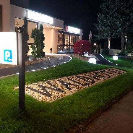 Waldhotel Sindelfingen Am Eichholz Exterior photo