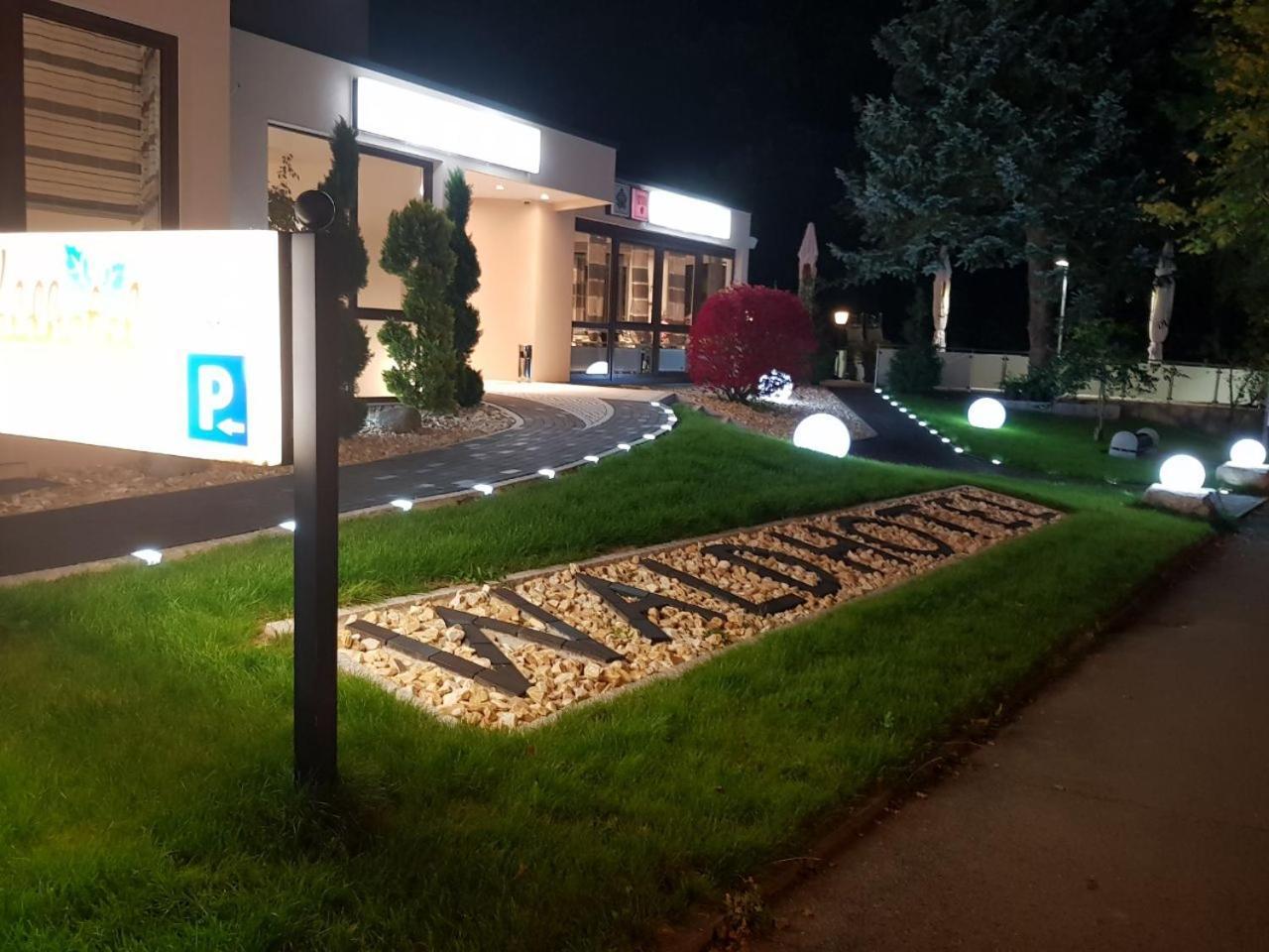 Waldhotel Sindelfingen Am Eichholz Exterior photo